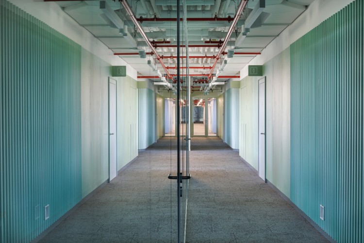 futuristicka-kancelarija-prag-cnc-active-offices-11 