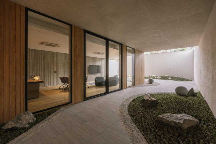 split-mass-residence-moderna-kuca-dzakarta-23 