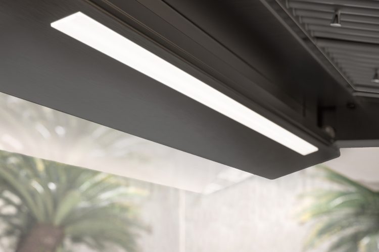 falmec-virgola-touch-comfort-2026-ugradna-kuhinjska-napa-akusticni-komfor-luksuzne-kuhinje-enterijer-6 