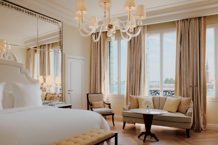 hotel-danieli-venecija-four-seasons-restauracija-enterijera-4 