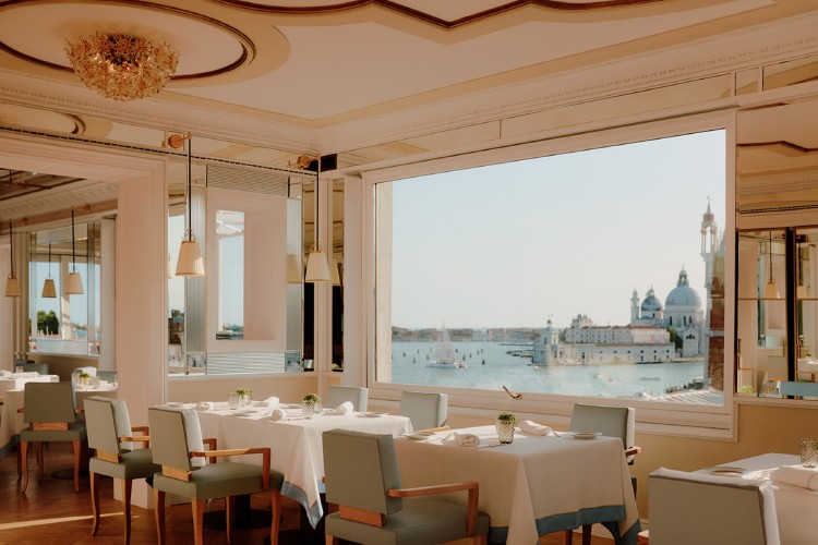 hotel-danieli-venecija-four-seasons-restauracija-enterijera-2 