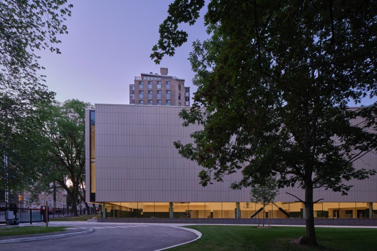 john-hunt-student-life-centre-toronto-arhitektura-17 