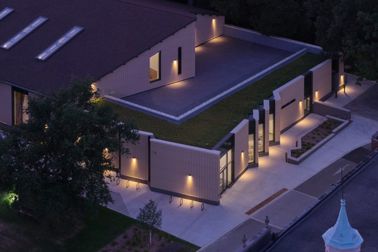 john-hunt-student-life-centre-toronto-arhitektura-14 