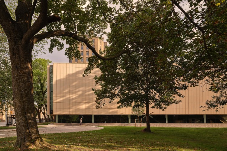 john-hunt-student-life-centre-toronto-arhitektura-9 