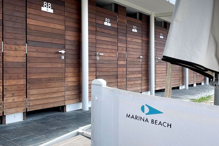 marina-di-loano-vittorio-grassi-architects-waterfront-13 