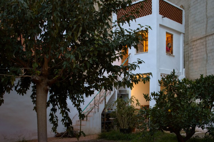 the-doctors-house-valensija-renovirana-porodicna-kuca-1 