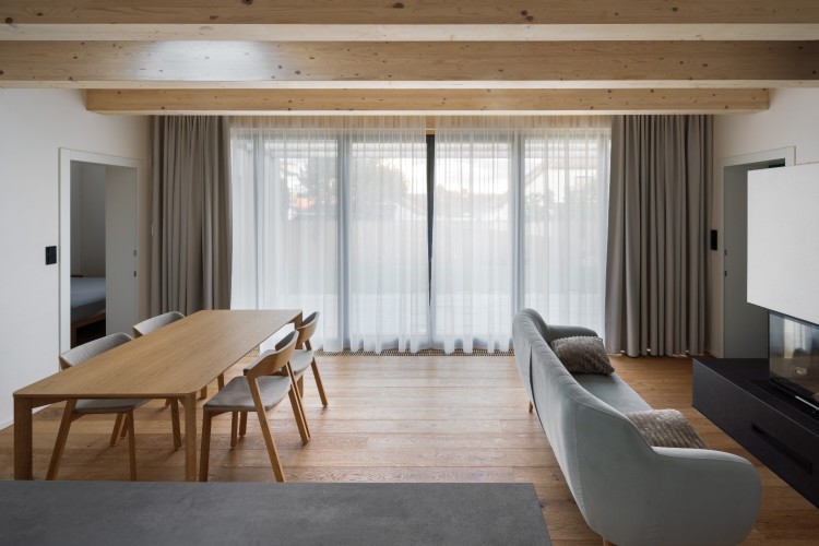 family-house-krenovice-renovirana-seoska-kuca-11 