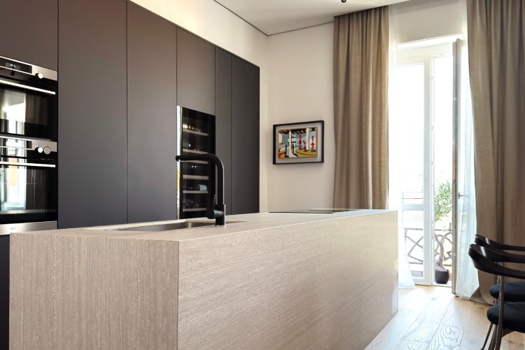 mgn-apartment-kuneo-moderan-crno-beli-enterijer-26 