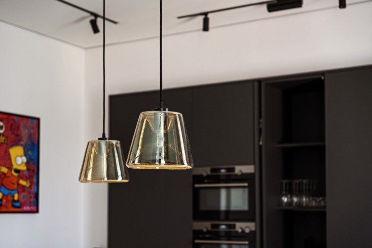 mgn-apartment-kuneo-moderan-crno-beli-enterijer-17 