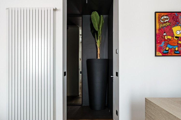 mgn-apartment-kuneo-moderan-crno-beli-enterijer-8 