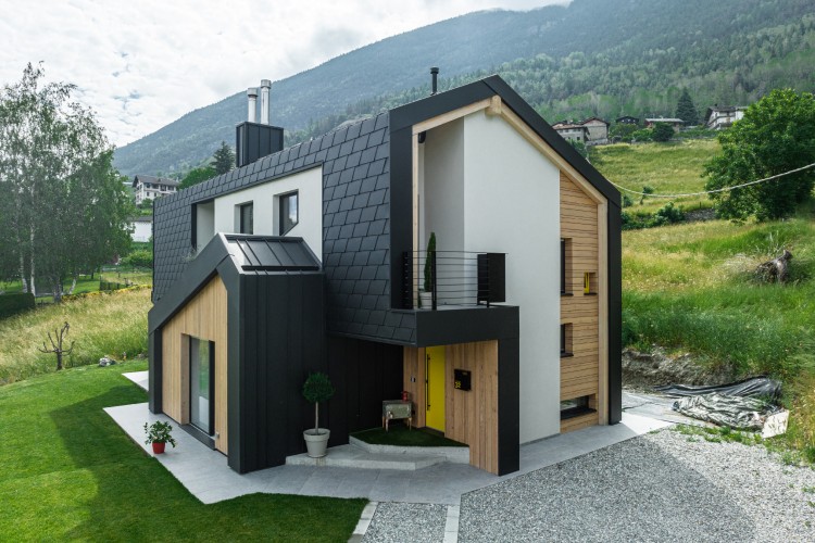 zaffhaus-aymavilles-moderna-kuca-alpi-erik-zaffuto-11 