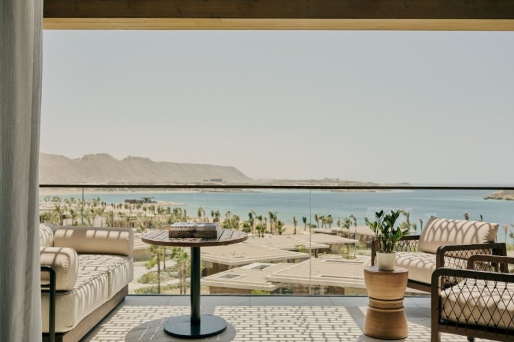 four-seasons-amaala-triple-bay-u-plus-a-arhitektura-1 