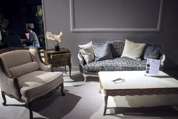 Kupujte pametno - moderne sofe crno belog dizajna