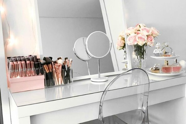 Kako da kreirate savršeni sto za šminkanje