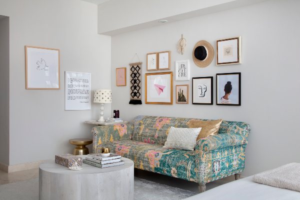 Dekoracija zida iznad sofe: 30 inspirativnih ideja
