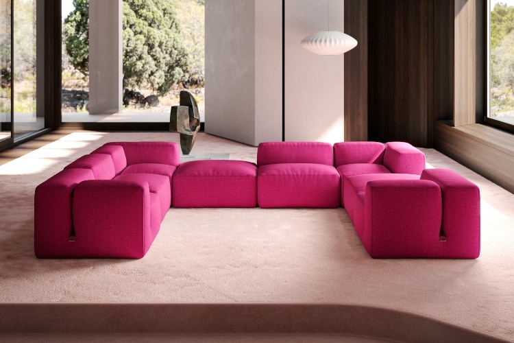 Legendarna modularna sofa Le Mura u živopisnoj pink varijanti