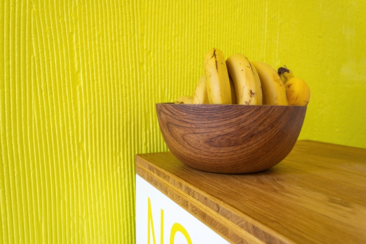Banana i njena žuta boja poslužili su kao osnova za dizajn male prodavnice