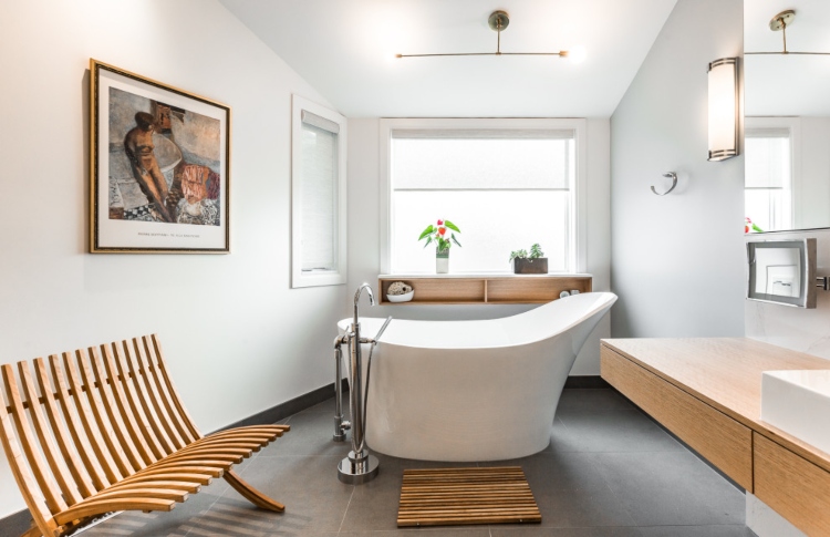 Malo kupatilo opremljeno u skandinavsko stilu je dovoljno funkcionalno i estetski primamljivo