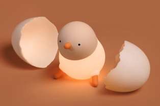 Baby Chick je malena lampa u obliku pileta koja brine o snu vaših mališana