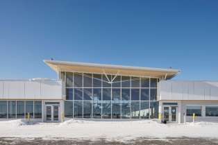 Čelik i drvo učestvuju u gradnji terminala kanadskog aerodroma