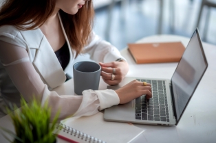 Inovativni aksesoari za moderne kancelarije