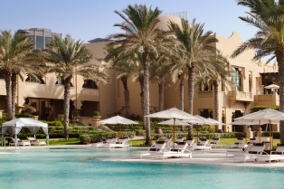 Dragulj Dubaija: hotel sa tri lica koji odiše drevnom elegancijom