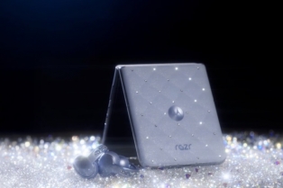 Motorola Razr Brilliant kolekcija – tehnološki dragulj osvetljen Swarovski kristalima