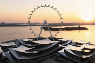 BIG ponovo pomera granice: Paviljoni koji nestaju u prirodi očarali svet