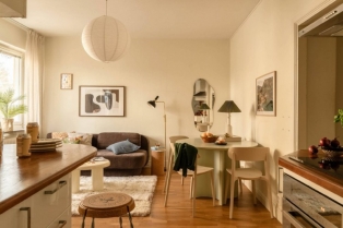 Mali stan od 35m² u Stokholmu koji izgleda kao luksuzni penthouse